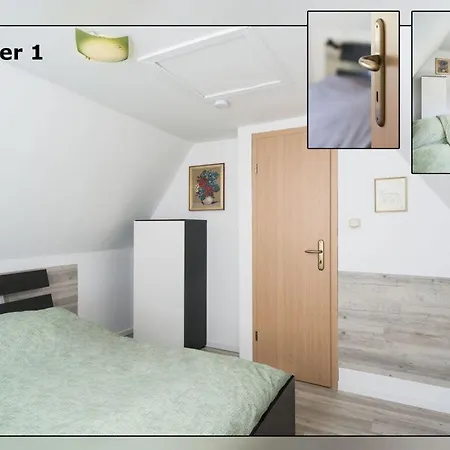 Holiday home Below Comfortable *