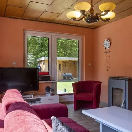 Holiday home Below Comfortable Klockenhagen