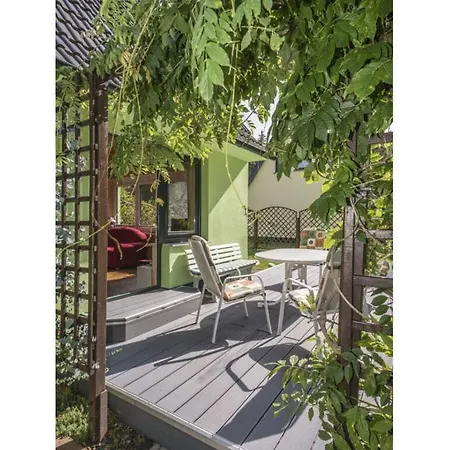 Below Comfortable * Klockenhagen