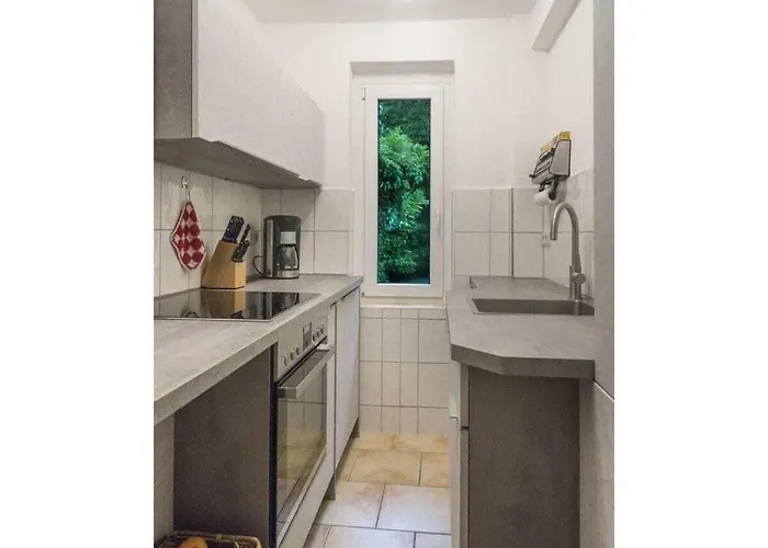 別荘 Below Comfortable *