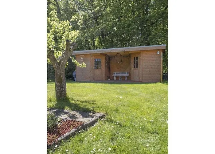 Below Comfortable * Klockenhagen