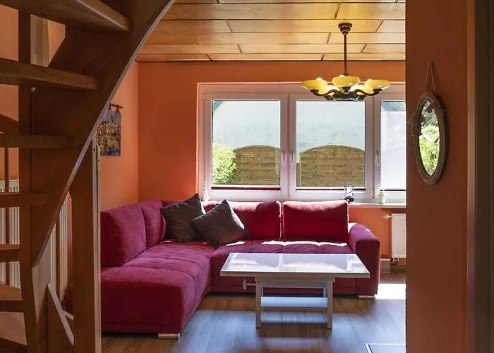 Below Comfortable 別荘